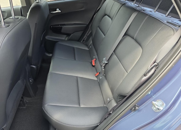 Vehicle image 9 Vehicle image 9