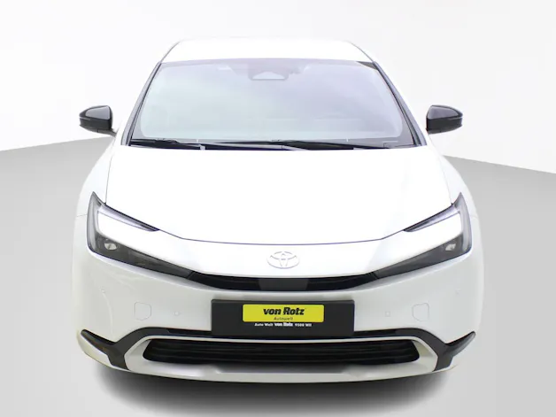 Toyota 2.0 Plug-In-Hybrid Style