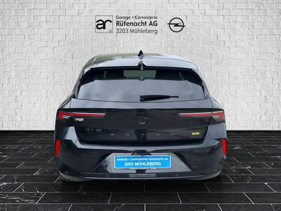 Vehicle image 3 Vehicle image 3