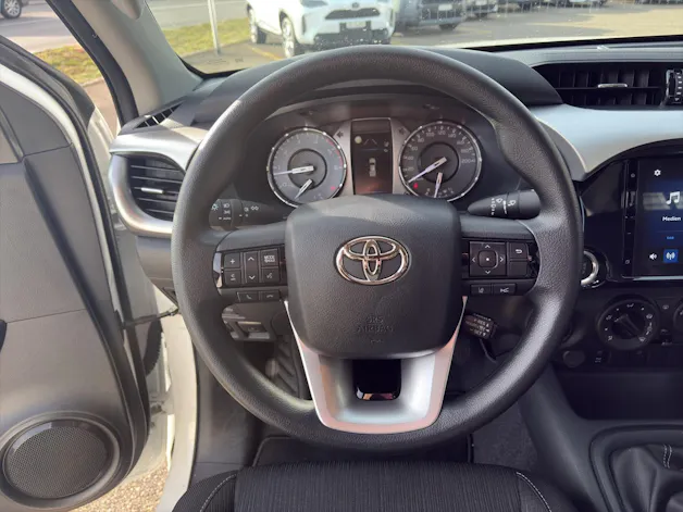 Toyota Hilux Double Cab.-Pick-up 2.8 D-4D 204 Comfort