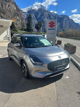 First vehicle image First vehicle image