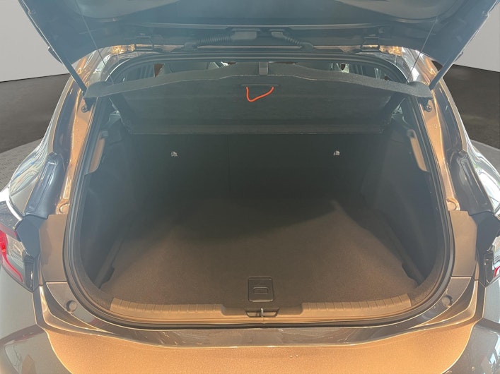 Vehicle image TOYOTA COROLLA