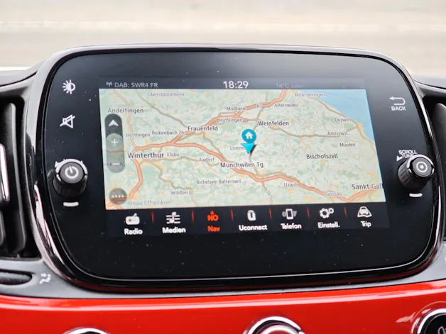 Fiat 500 C 0.9 T TwinAir Lounge Carplay DAB
