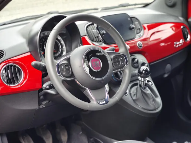 Fiat 500 C 0.9 T TwinAir Lounge Carplay DAB
