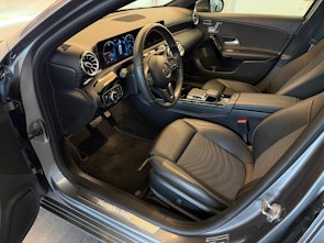 Vehicle image MERCEDES-BENZ A 220 Style 4m