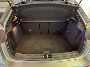 Vehicle image MERCEDES-BENZ A 220 Style 4m