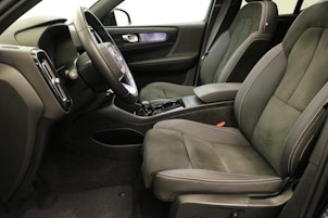 Vehicle image VOLVO XC40 P6 Ultimate