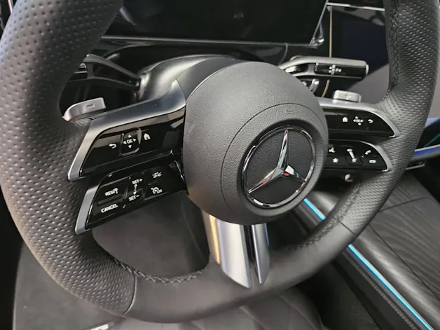 Mercedes-Benz E 220 d 4Matic AMG Line Limousine