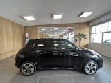 First vehicle image