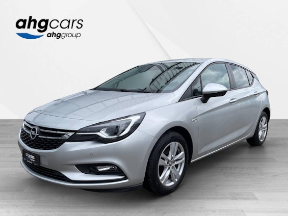 First vehicle image