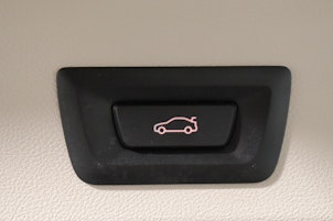 Vehicle image BMW X3 20i xDrive