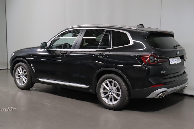 Vehicle image BMW X3
