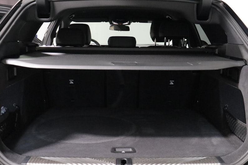 Vehicle image BMW 5 SERIES