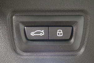 Vehicle image BMW 520d xDrive Touring