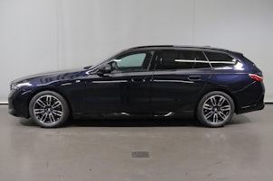 Vehicle image BMW 520d xDrive Touring