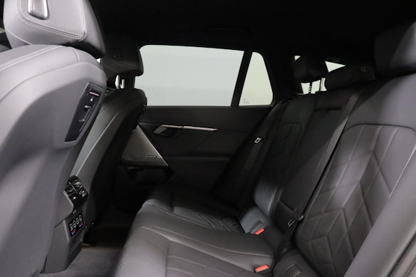 BMW 520d xDrive Touring 3