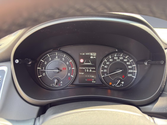 Vehicle image 10 Vehicle image 10