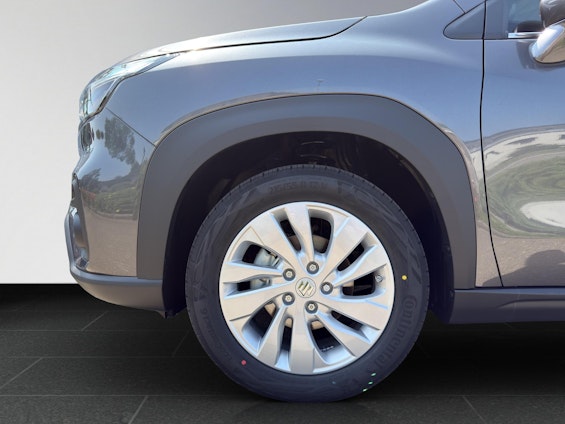 Vehicle image 18 Vehicle image 18