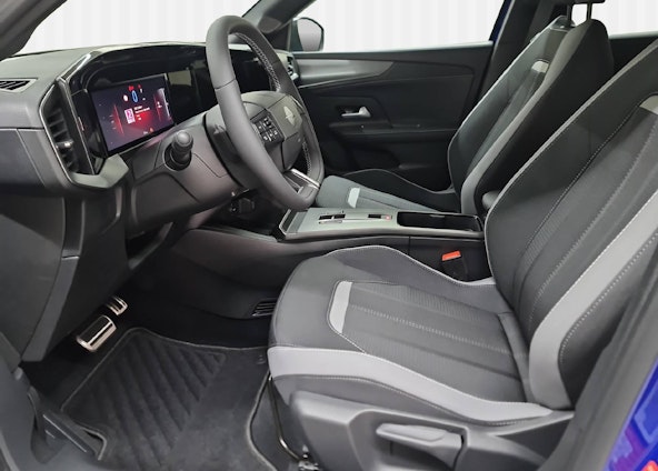 Vehicle image 5 Vehicle image 5