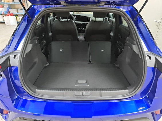 Vehicle image 11 Vehicle image 11