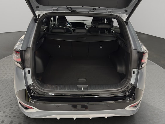 Vehicle image 4 Vehicle image 4