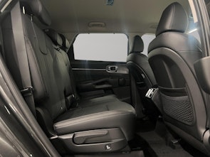 Vehicle image KIA Sorento 2.2 SmartD Power Edition 7P