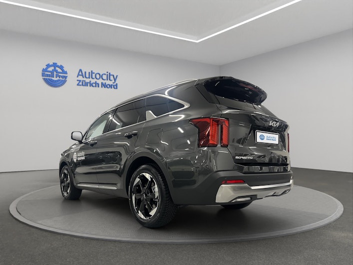 Vehicle image KIA SORENTO