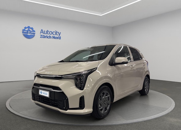 First vehicle image First vehicle image