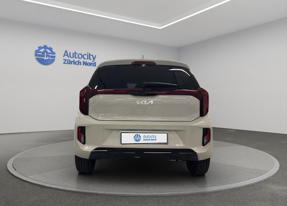 Vehicle image 2 Vehicle image 2