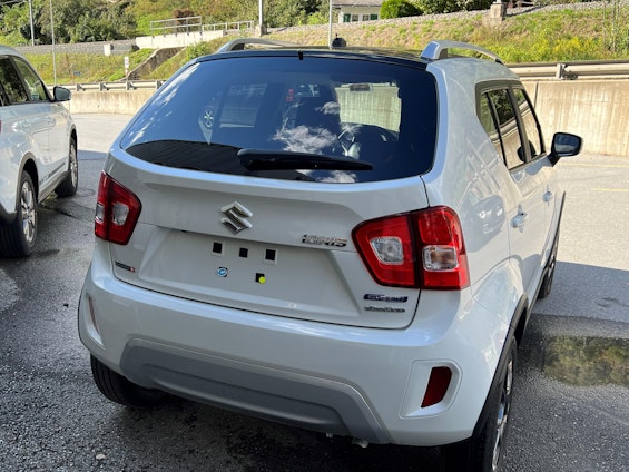 Vehicle image 5 Vehicle image 5