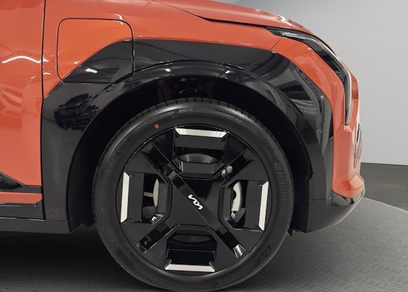 Vehicle image 13 Vehicle image 13