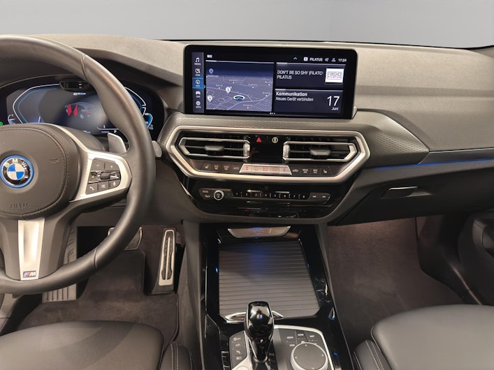 Vehicle image BMW X3