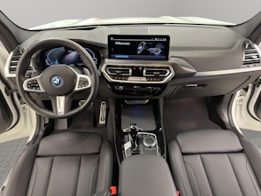 Vehicle image BMW X3 30e xDrive SAG