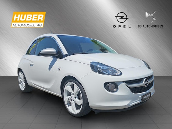 First vehicle image
