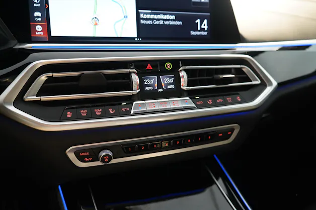 BMW X5 M50i xDrive