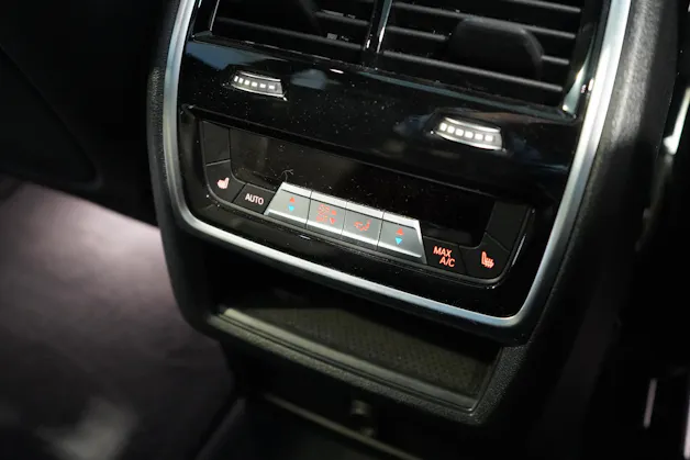 BMW X5 M50i xDrive