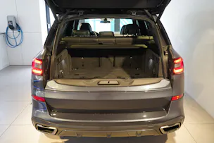 BMW X5 M50i xDrive