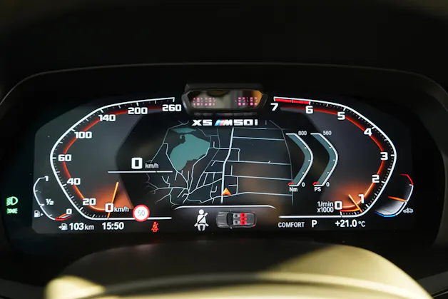 BMW X5 M50i xDrive