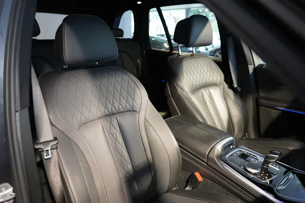 BMW X5 M50i xDrive