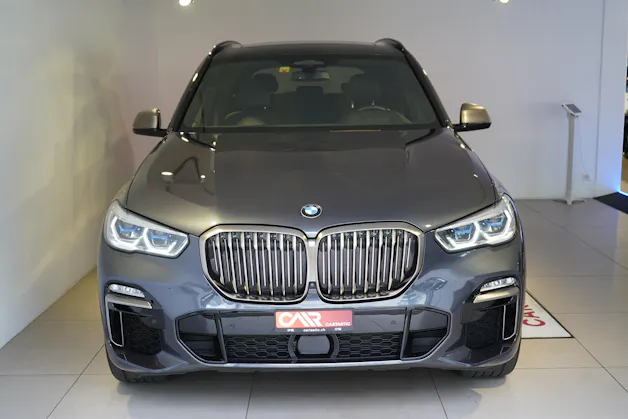 BMW X5 M50i xDrive