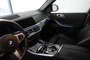 BMW X5 M50i xDrive