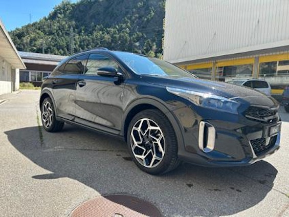 Vehicle image 15 Vehicle image 15