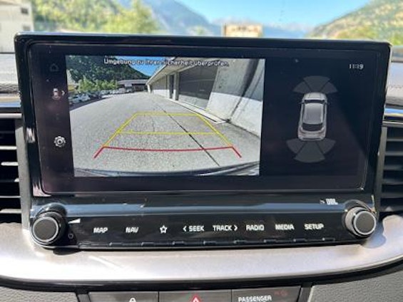 Vehicle image 10 Vehicle image 10