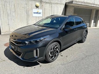 Vehicle image KIA XCEED 0 Vehicle image KIA XCEED 0
