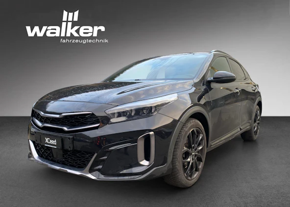 First vehicle image First vehicle image