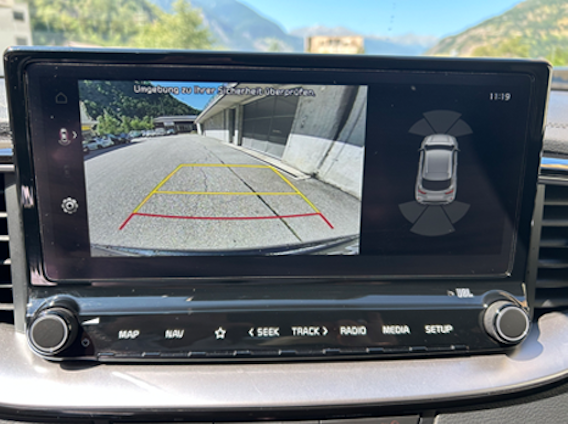 Vehicle image 18 Vehicle image 18