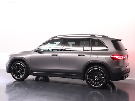 MERCEDES-BENZ GLB 250 AMG Line 4matic 3