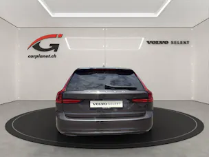 Volvo V90 2.0 B4 Momentum