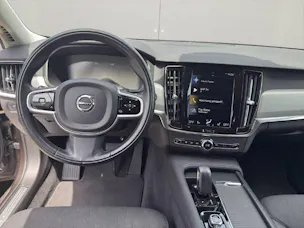 Volvo V90 2.0 B4 Momentum