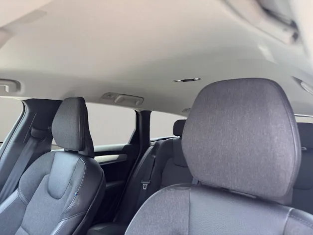 Volvo V90 2.0 B4 Momentum